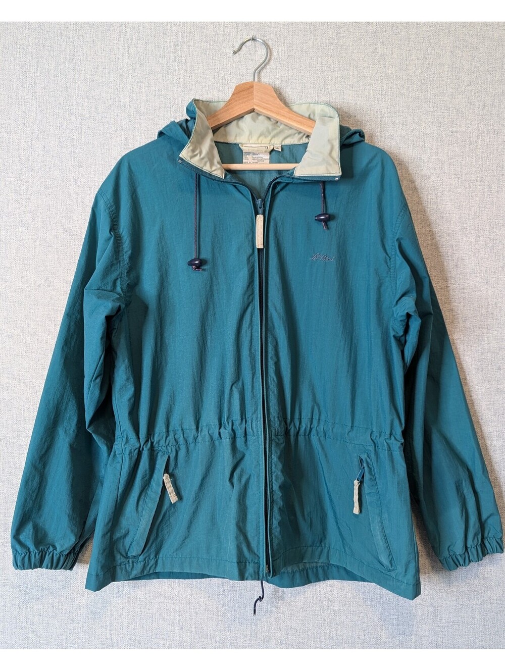 Vintage 90s L.L. Bean hooded nylon zip up windbreaker jacket